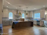 7 Ridgeland Street, Pinehurst, NC 28374 — 5-bedroom home in Forest Creek, Pinehurst, NC, photo 6 of 29: IMG_7538