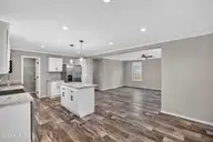 1021 Pine Ridge Court, Castle Hayne, NC 28429 — 3-bedroom manufactured home in Pine Ridge, Castle Hayne, NC, photo 9 of 31: 1021PineRidgeCourt-15