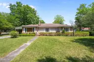 1504 Lucerne Way, New Bern, NC 28560 — 3-bedroom home in Degraffenreid Historic, New Bern, NC, photo 1 of 49: 1504 Lucerne