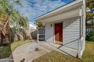 104 Dron Place, Wilmington, NC 28409 — 3-bedroom home in The Thickett, Wilmington, NC, photo 5 of 39: 104DronPlace-6