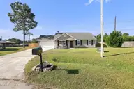320 Josie Court, Hubert, NC 28539 — 3-bedroom home in Foxtrace, Hubert, NC, photo 5 of 41: 8-web-or-mls-320 Josie Ct. 1