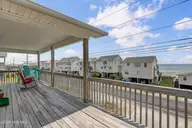 2305 S Shore Drive, Surf City, NC 28445 — 4-bedroom waterfront home in Buccaneer Beach, Surf City, NC, photo 21 of 61