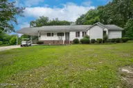 6562 Squirrel Den Road, Bailey, NC 27807 — 3-bedroom home, Bailey, NC, photo 3 of 31: 001-6562SquirrelDenRoad-Bailey-NC-27807-