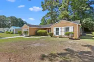 721 Shadowridge Road, Jacksonville, NC 28546 — 3-bedroom home in Brynn Marr, Jacksonville, NC, photo 3 of 31
