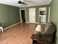 221 E Lewis Street, Whiteville, NC 28472 — 2-bedroom home in Whiteville, Whiteville, NC, photo 5 of 20: IMG_3469