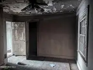 112 N Secrest Street, Kinston, NC 28501 — 2-bedroom home, Kinston, NC, photo 5 of 13: room2