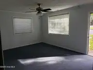 108 S Lee Street, Whiteville, NC 28472 — 2-bedroom home, Whiteville, NC, photo 6 of 10