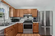 500 Nutfield Drive, Hubert, NC 28539 — 3-bedroom home in Foxtrace, Hubert, NC, photo 10 of 34