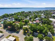 403 Queen Street, New Bern, NC 28560 — 2-bedroom home in New Bern Downtown Historic, New Bern, NC, photo 5 of 59: 5_dji_0449