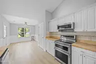 5001 Long Pointe Road, Wilmington, NC 28409 — 4-bedroom home in Masonboro Village, Wilmington, NC, photo 12 of 40: Kitchen (27)