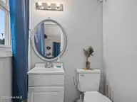 87 Crown Point Road, Hubert, NC 28539 — 3-bedroom home in Crown Point, Hubert, NC, photo 17 of 21: Primary Bath