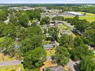1306 Summit Avenue, Washington, NC 27889 — 3-bedroom home, Washington, NC, photo 6 of 39: 14-web-or-mls-DJI_20260622110430_0017_D_