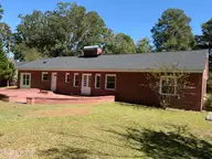 1302 West Road, Kinston, NC 28501 — 3-bedroom home, Kinston, NC, photo 21 of 35: unnamed (13)