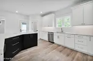 406 Birmingham Avenue, Carolina Beach, NC 28428 — 4-bedroom home in Heart of Carolina Beach, Carolina Beach, NC, photo 19 of 51: 406BirminghamAvenue-16