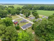 107 W Robertson Street, Beulaville, NC 28518 — 3-bedroom manufactured home, Beulaville, NC, photo 7 of 52