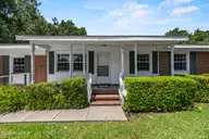 403 Oakwood Avenue, Jacksonville, NC 28546 — 4-bedroom home in Brynn Marr, Jacksonville, NC, photo 5 of 42