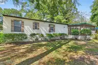 2645 Fairway Drive SW, Supply, NC 28462 — 2-bedroom waterfront manufactured home in Gators Grant, Supply, NC, photo 5 of 49: 50-kahunaphoto