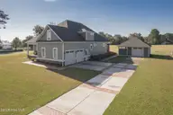 106 Clearblue Lane, Swansboro, NC 28584 — 3-bedroom waterfront home, Swansboro, NC, photo 5 of 60