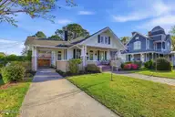129 E Railroad Street, La Grange, NC 28551 — 3-bedroom home, La Grange, NC, photo 2 of 38: 03-129 E Railroad St-3