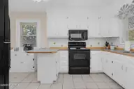 213 N Walnut Street, Spring Hope, NC 27882 — 4-bedroom home, Spring Hope, NC, photo 10 of 29: 009-213NorthWalnutStreet-SpringHope-NC-2