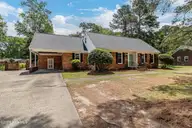 1921 Pinemont Circle, Goldsboro, NC 27534 — 4-bedroom home in Pinemont, Goldsboro, NC, photo 4 of 41: IMG_9410a