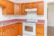 302 Nelson Drive, Goldsboro, NC 27534 — 3-bedroom home in Jefferson Park, Goldsboro, NC, photo 8 of 21: Kitchen