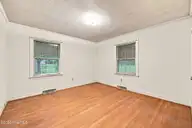 2888 Bell Arthur Road, Greenville, NC 27834 — 3-bedroom home, Greenville, NC, photo 17 of 43: 18-web-or-mls-BLS_0062