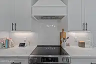 299 Boundaryline Drive NW, Calabash, NC 28467 — 3-bedroom home in Carolina Shores North, Calabash, NC, photo 17 of 49: Kitchen