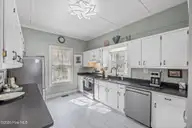1407 N Pasteur Street, New Bern, NC 28560 — 3-bedroom home in Riverside Historic, New Bern, NC, photo 13 of 56: Kitchen