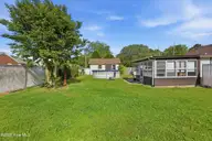 1600 W Main Ext, Elizabeth City, NC 27909 — 3-bedroom home, Elizabeth City, NC, photo 7 of 43