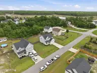 284 E Ivybridge Drive, Hubert, NC 28539 — 3-bedroom waterfront home in Kingsbridge II, Hubert, NC, photo 19 of 55