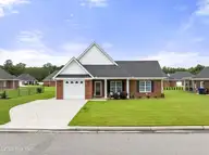 3014 Ashley Court, Tarboro, NC 27886 — 3-bedroom home in Cambridge Commons, Tarboro, NC, photo 6 of 37