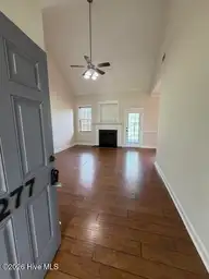 277 Laurie Ellis Road, Winterville, NC 28590 — 4-bedroom home in Barefoot Landing, Winterville, NC, photo 3 of 26: IMG_2638