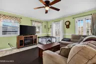 1718 Park Avenue, New Bern, NC 28560 — 3-bedroom home in Ghent, New Bern, NC, photo 17 of 37