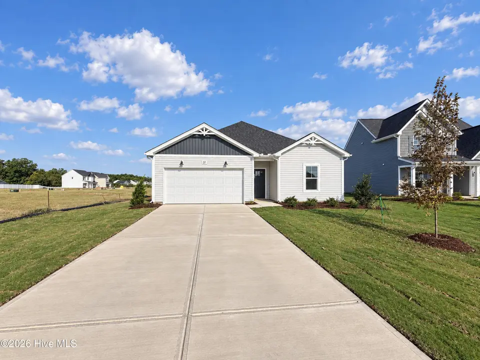 37 Fiddleneck Court, Selma, NC 27576 — 4-bedroom home in Emily Gardens, Selma, NC, photo 1 of 17