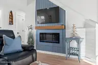 5518 E Beach Drive, Oak Island, NC 28465 — 5-bedroom waterfront home in E. Long Beach, Oak Island, NC, photo 20 of 55: 5518 E Beach Drive 20