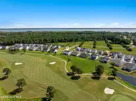 127 Windswept Lane, Beaufort, NC 28516 — 4-bedroom home in Beaufort Club, Beaufort, NC, photo 5 of 60: Beautiful home on Windswept Ln