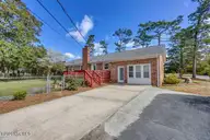 214 Longstreet Drive, Wilmington, NC 28412 — 3-bedroom home in Pine Valley Estates, Wilmington, NC, photo 3 of 23: 073_img_0859_580