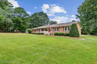 2444 Creekside Road, Kinston, NC 28504 — 3-bedroom home in Branchwood, Kinston, NC, photo 3 of 51: 03-2444 Creekside Rd-3