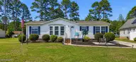 836 Nicholas Drive SW, Calabash, NC 28467 — 3-bedroom manufactured home in Village At Calabash, Calabash, NC, photo 2 of 61