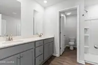 148 N Squires Run Lane, Richlands, NC 28574 — 4-bedroom home in Squires Run Village, Richlands, NC, photo 18 of 52