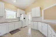 105 Waters Way, Washington, NC 27889 — 3-bedroom home, Washington, NC, photo 5 of 49: 37-web-or-mls-img_6813