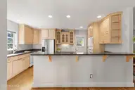 1206 Essex Drive, Wilmington, NC 28403 — 4-bedroom home in Glen Arden, Wilmington, NC, photo 13 of 40: 11_img_9543
