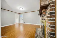 3316 Chalmers Drive, Wilmington, NC 28409 — 3-bedroom home in Pine Valley Estates, Wilmington, NC, photo 18 of 57: 18-web-or-mls-GI - 3316 Chalmers Dr - Li