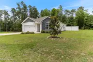 362 Hope Creek Drive, Hampstead, NC 28443 — 3-bedroom home in Hope Creek, Hampstead, NC, photo 3 of 32