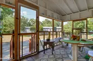 215 Anderson Drive, Hampstead, NC 28443 — 2-bedroom manufactured home in Virginia Creek Sub-Division, Hampstead, NC, photo 10 of 32