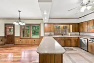105 Dogwood Trail, Elizabeth City, NC 27909 — 4-bedroom waterfront home in Pine Lake, Elizabeth City, NC, photo 17 of 36: Kitchen
