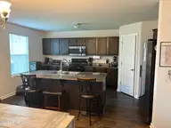 4335 Myett Run, Wilmington, NC 28405 — 5-bedroom home in Cane Garden Village, Wilmington, NC, photo 10 of 28