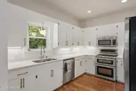 215 Ann Street, Wilmington, NC 28401 — 5-bedroom home in Historic District, Wilmington, NC, photo 19 of 74: 19_img_6964