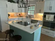 157 S River Drive, Beaufort, NC 28516 — 3-bedroom waterfront home in Sportsman Village, Beaufort, NC, photo 3 of 28: IMG_9347